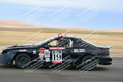 media/May-04-2025-Lucky Dog Racing (Sun) [[21629467aa]]/Turn 9 (115-130pm)/